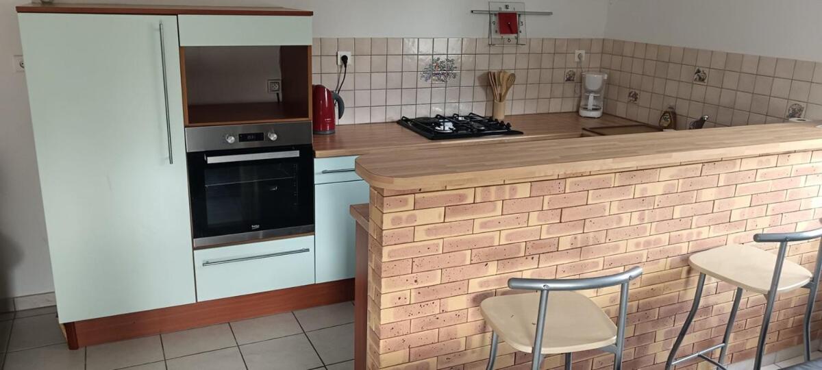 Le Coin Cozy Apartment Carhaix-Plouguer Exterior photo